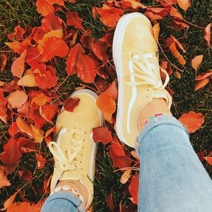 VANS pale yellow Old Skool sneakers